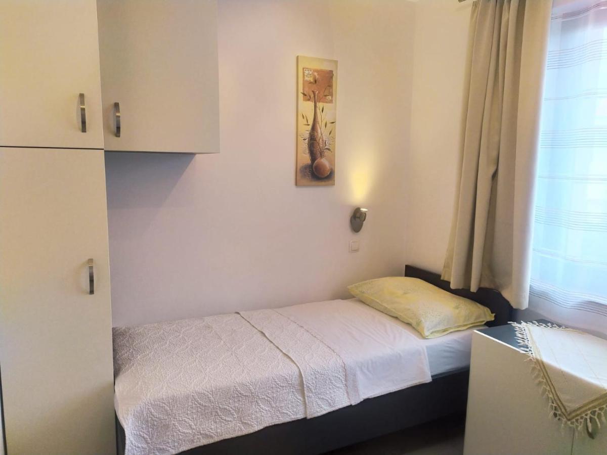Rimbaldo Apartments Krk Town Eksteriør billede