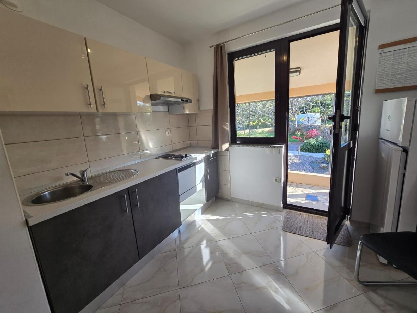 Rimbaldo Apartments Krk Town Eksteriør billede