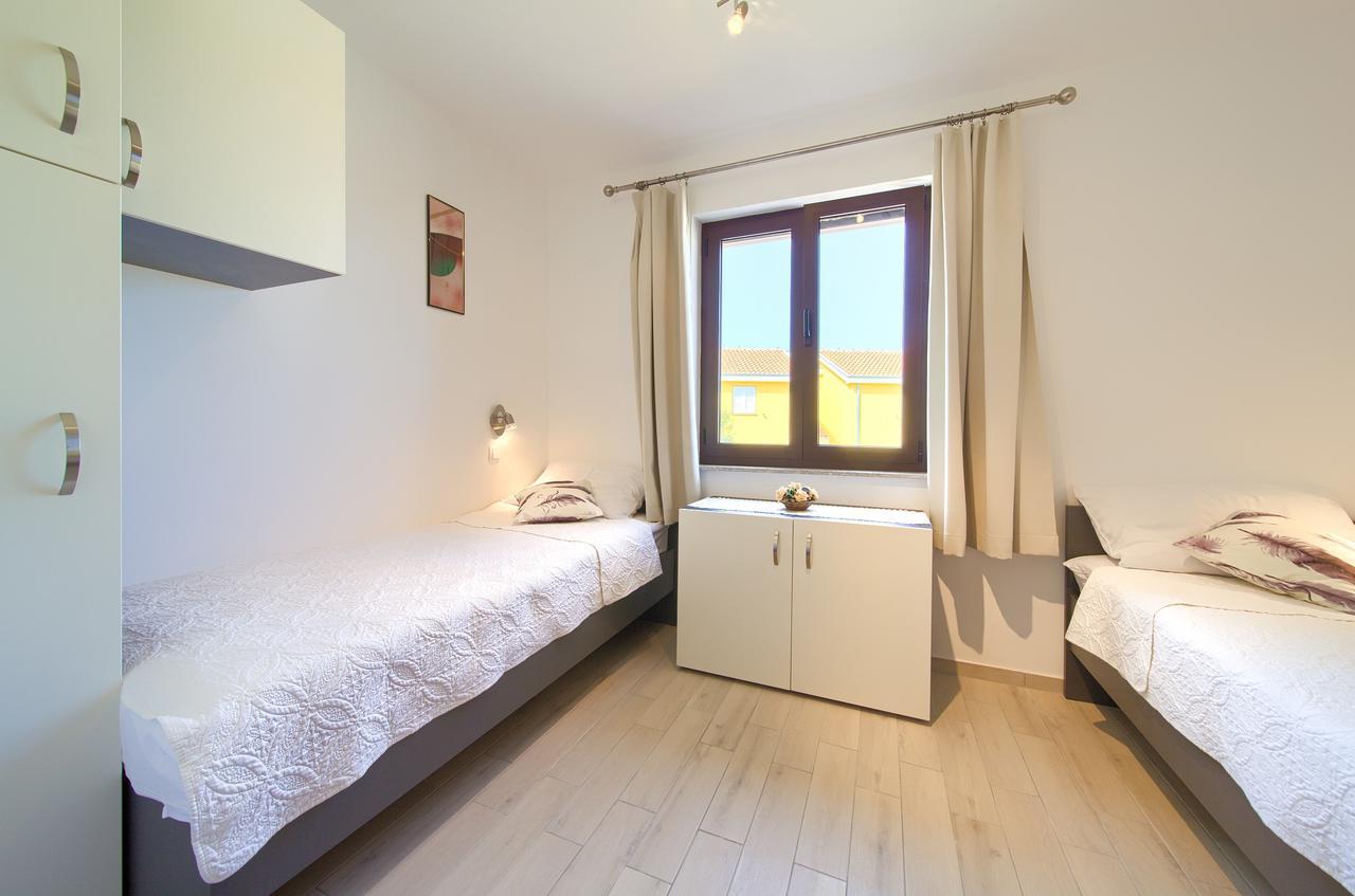 Rimbaldo Apartments Krk Town Eksteriør billede